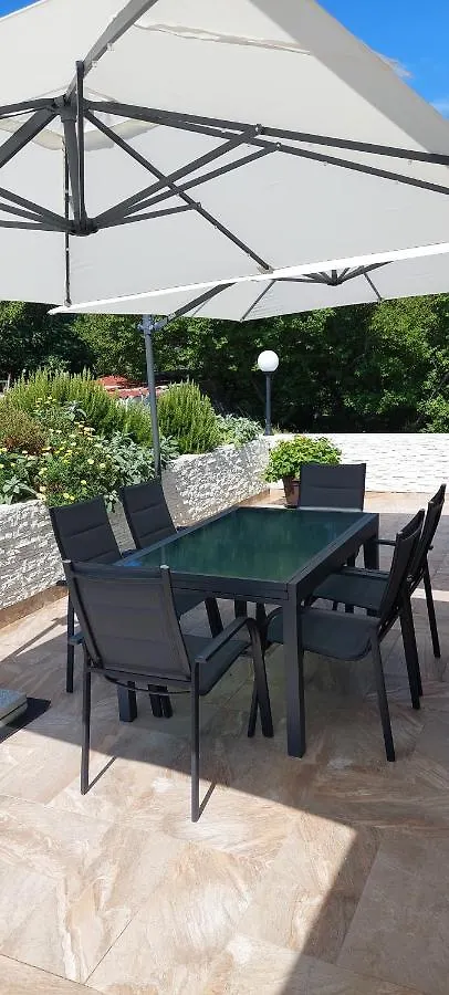 Holiday Apartments Cecilija Supetarska Draga