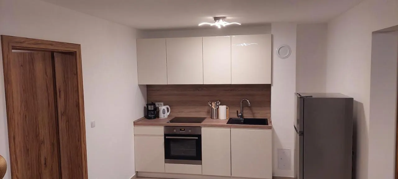 Holiday Apartments Cecilija Supetarska Draga
