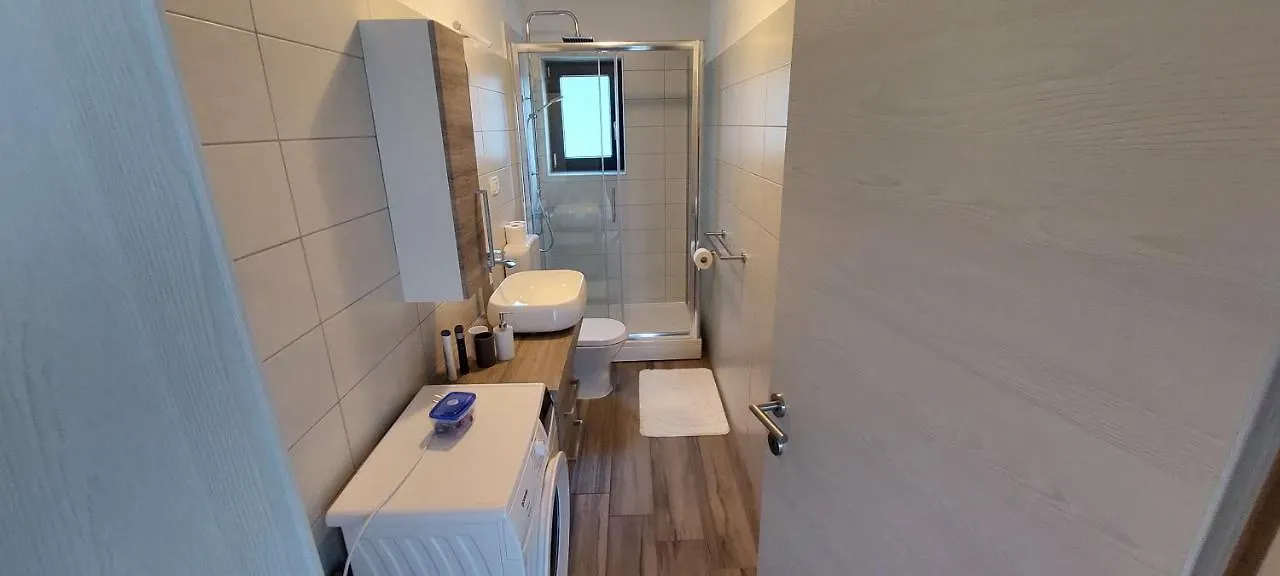 Holiday Apartments Cecilija Supetarska Draga