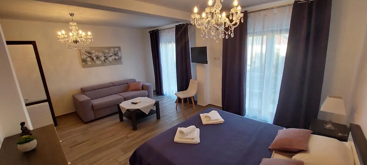Holiday Apartments Cecilija Supetarska Draga Kroatien